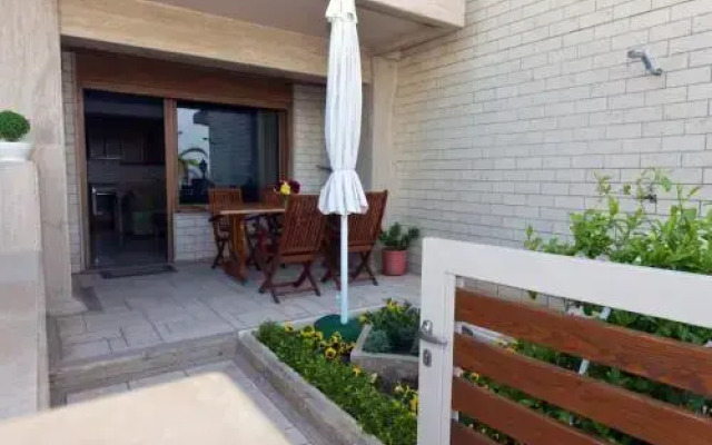 Camellia House Seafront - Nea Potidea Halkidiki