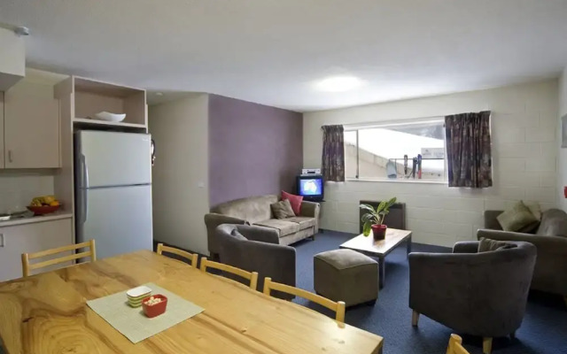 Alpine View Apartments