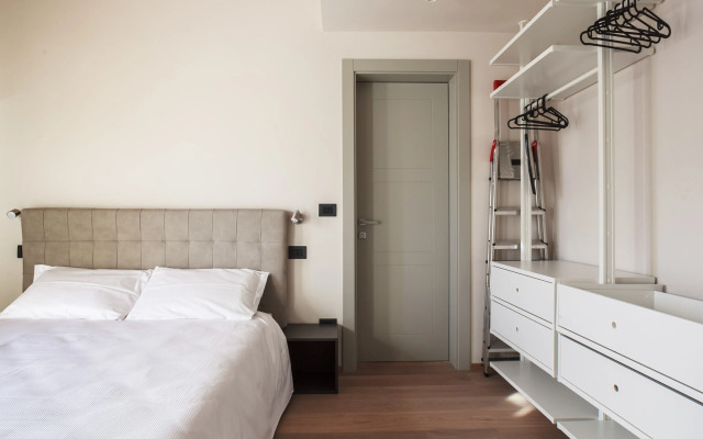 Sant'orsola Suites Apartments