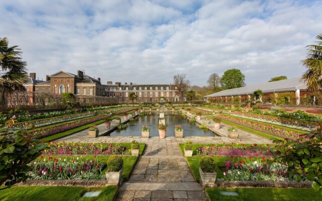 Palace Garden Terrace Vi By Onefinestay