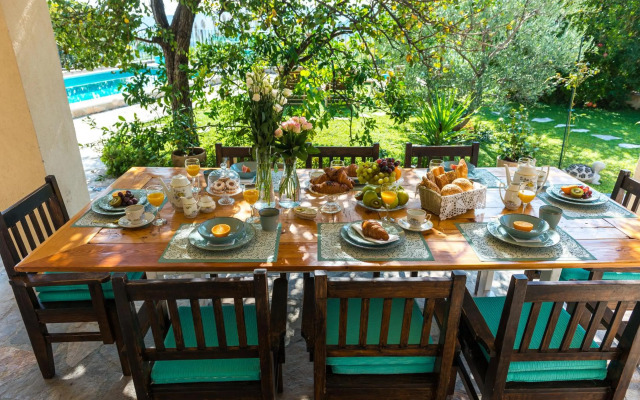 Rustic Stone Villa Begovi Dvori- Exclusive Privacy