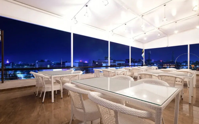 Aceotel Select Madhav