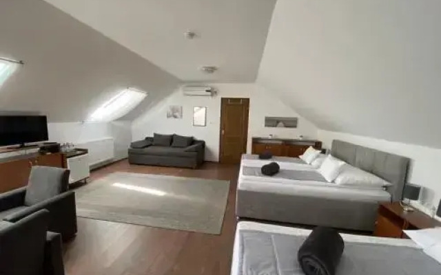 Riviéra Vendégház & Apartman