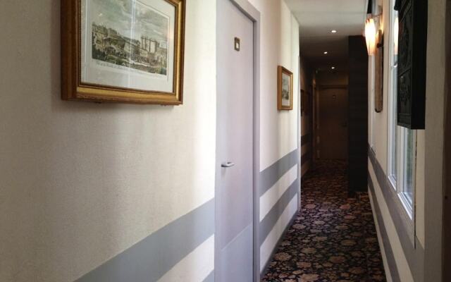 Hôtel Les Beaux Arts