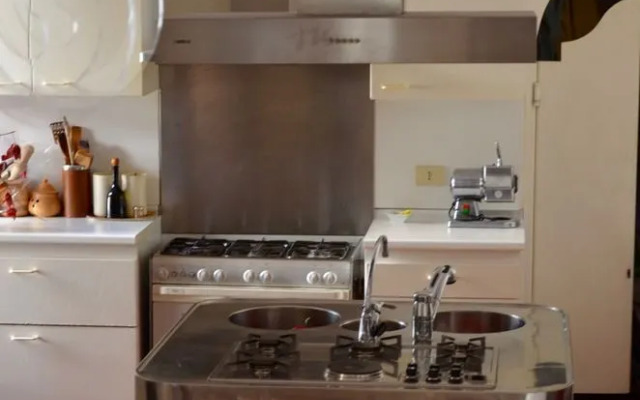 Exclusive Cairoli Apartment