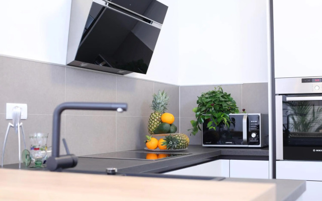 Luxury Apartment Kampanel