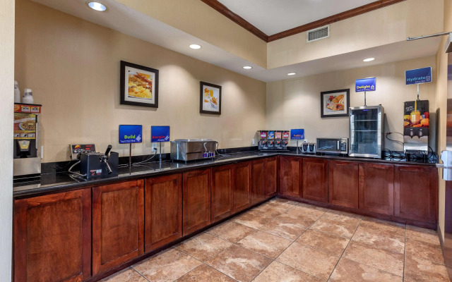Best Western Mineola Inn