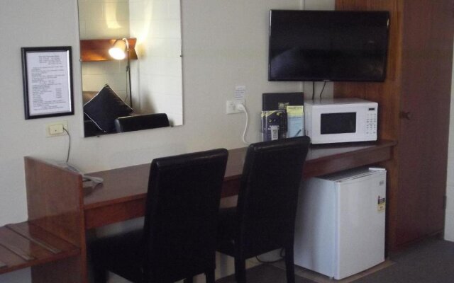 Morwell Parkside Motel