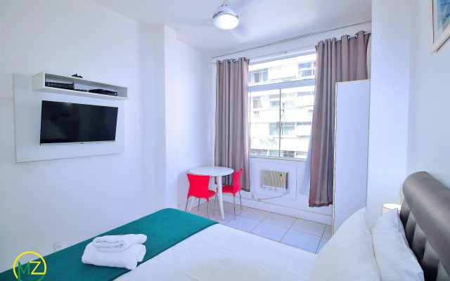 Studio vista mar para 4 pessoas em Copacabana