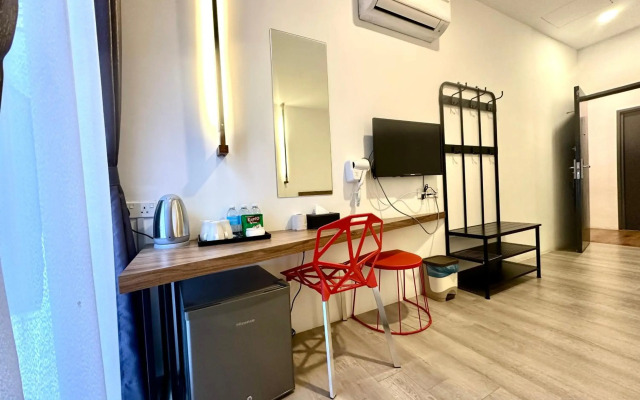 T+ Hotel Macallum