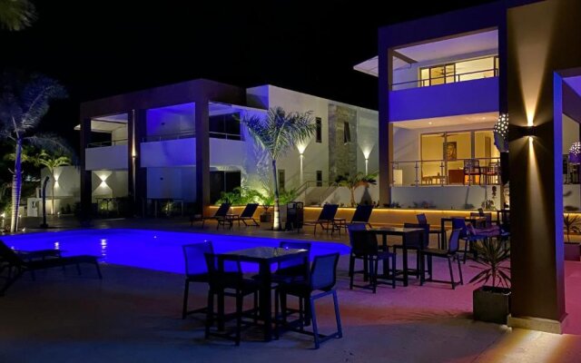 Xanadu Apartments at Blue Bay Golf & Beach Resort