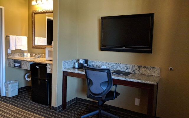 Quality Inn & Suites Westminster Seal Beach