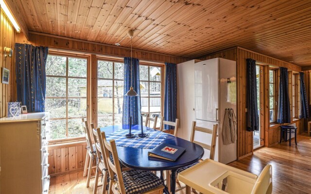 Nice Home in Strömstad With 2 Bedrooms and Wifi