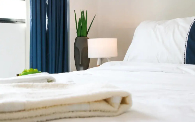 Indigo Makati @ BSA Suites