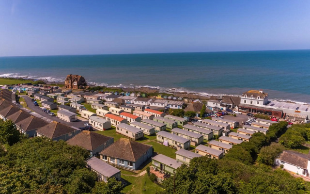 Three Bedroom Instow Caravan