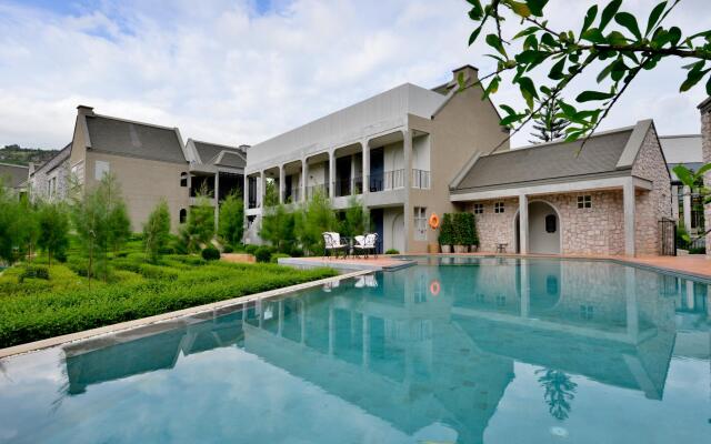Thames Valley Khao Yai