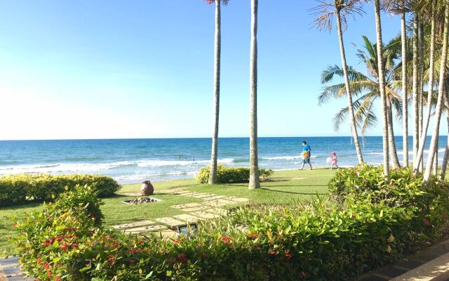 Sunset Seaview Beach Villas & Spa Suites at Nexus Karambunai