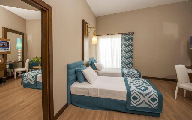Dream World Resort Hotel