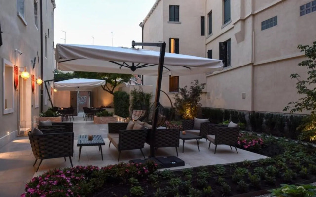 Santa Croce Boutique Hotel