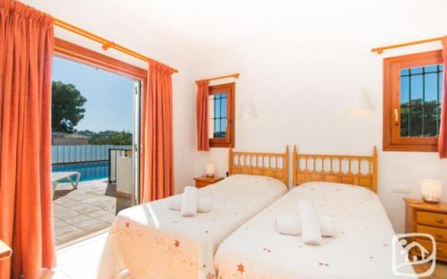 Abahana Villas Dorothea