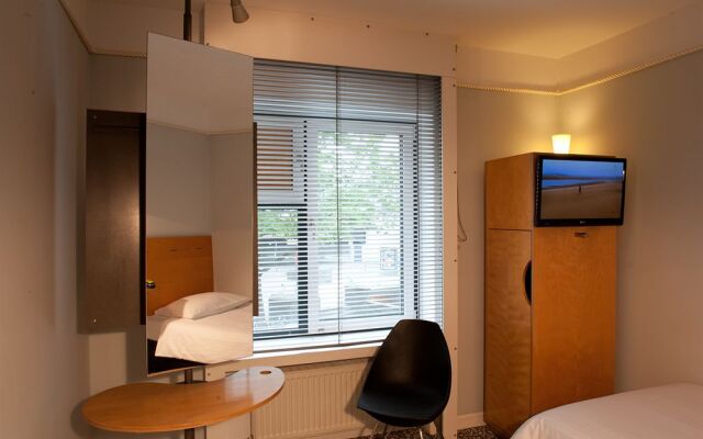 Отель Premier Inn Koeln City Centre