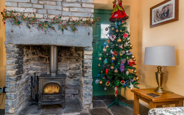 Withy Cottages