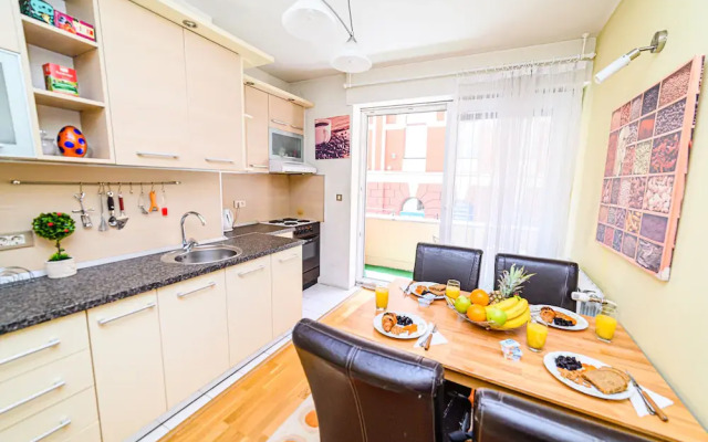 Cozy Studio With Cathedral View - Best Location