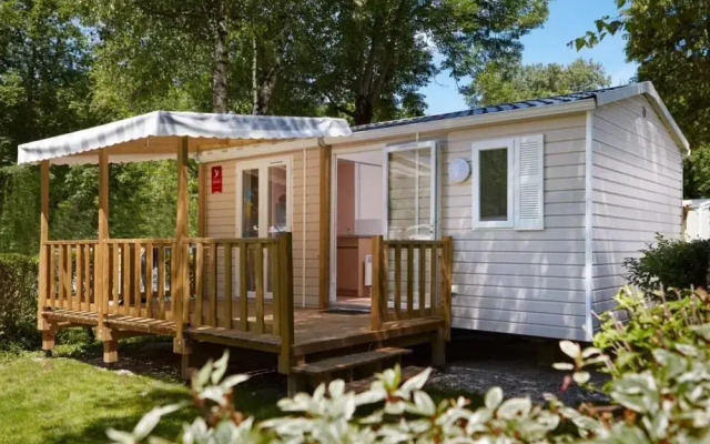 Camping Les Etangs Fleuris