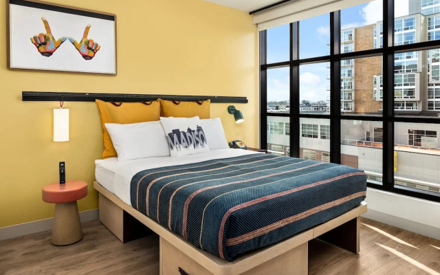 Moxy Madison Downtown