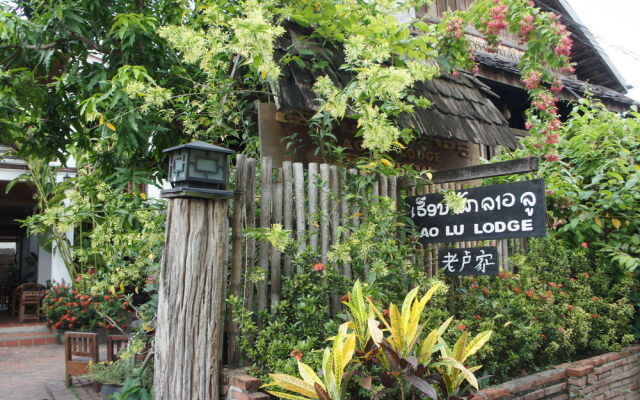 Lao Lu Lodge