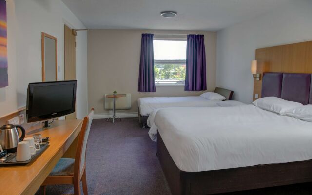 Embassy Newcastle, Sure Hotel Collection by Best Western