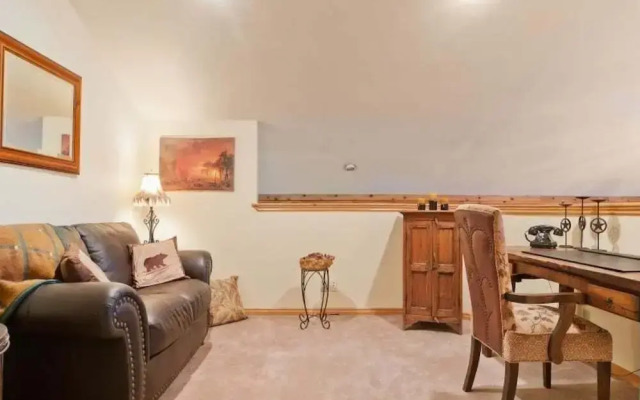Abode at Gamble Oak in Solamere