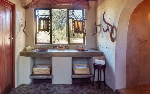 Motswari African Retreat & Walking Safaris by Newmark