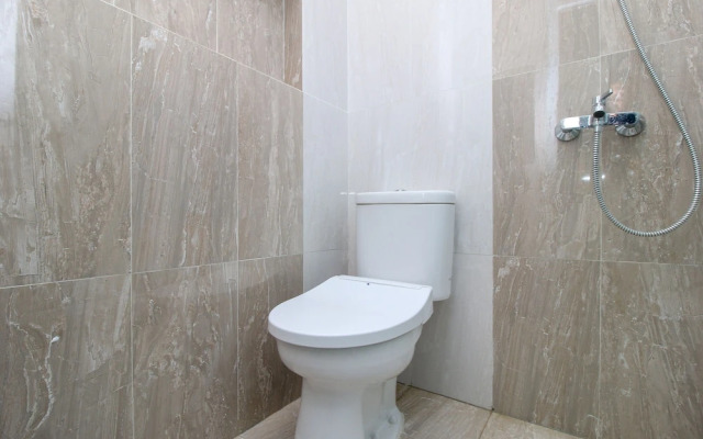Airy Bsd Regentown B2 11 Tangerang Selatan