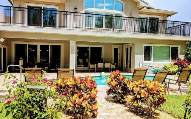 Palm River Estate