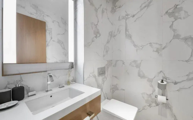 StoneTree - Luxury 1BR - Prime Location