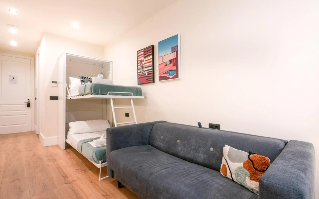 BILBAO RIVERSIDE by STAYNN APARTMENTS