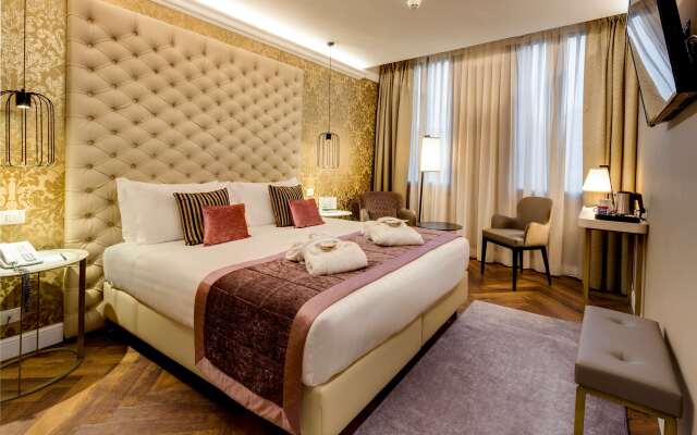 Continental Venice Hotel
