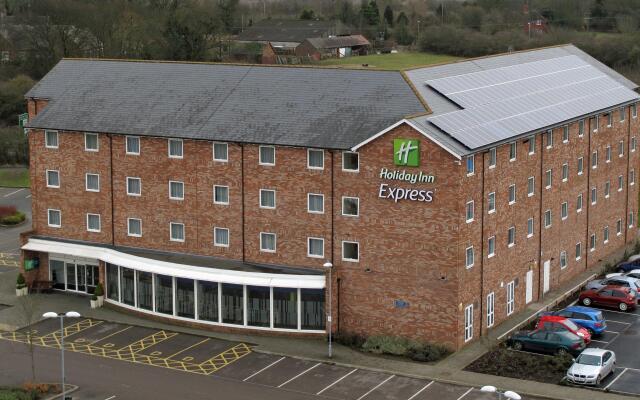 Holiday Inn Express Nuneaton, an IHG Hotel