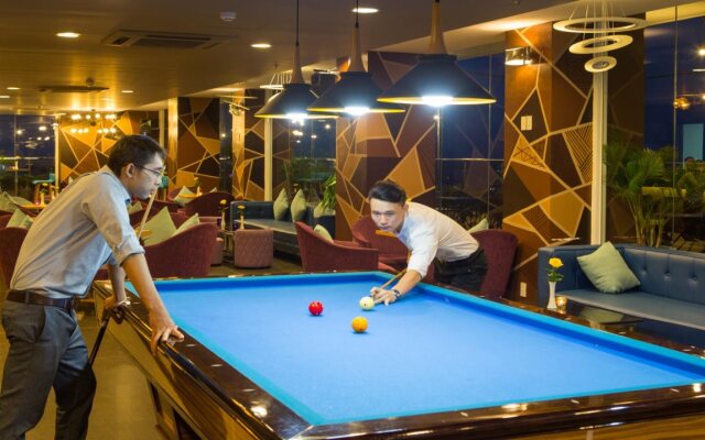 Sunrise Hotel