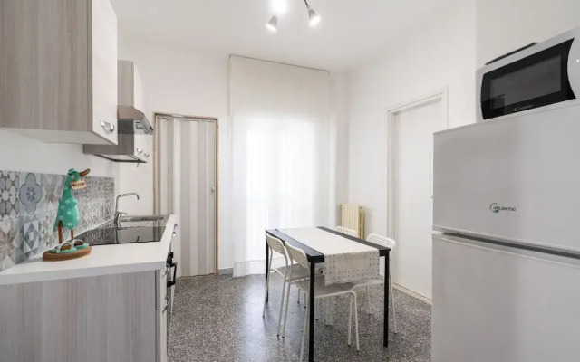 Bari Station Classic Apartment by Wonderful Italy