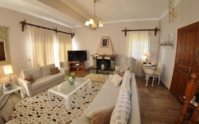Villa Tango