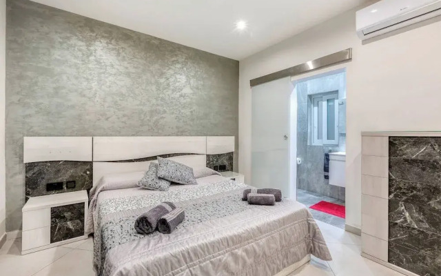 Luxury 3 BR Apt in Gzira Near Sliema - Stjulians
