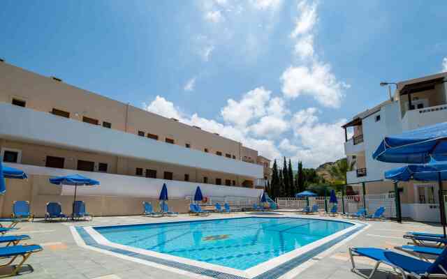 Horizon Beach Hotel