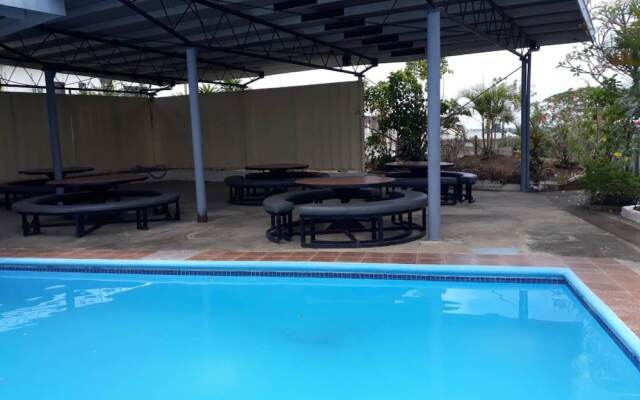 Gold Town Tavua Hotel
