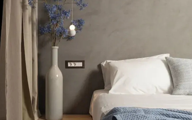Kira Elegant City Nest
