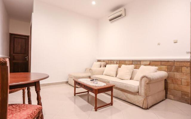 OYO 135 Menteng Guest House