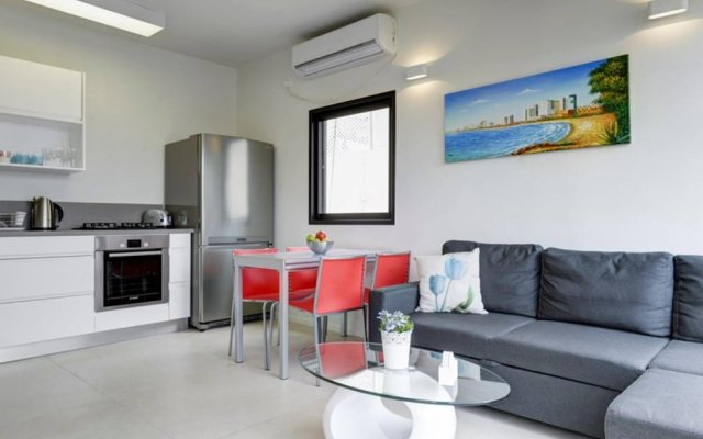 Modern Duplex 3 Bedrooms With A Big Terrace