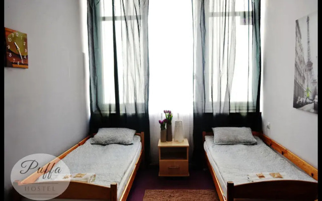 ZiZi Central Hostel