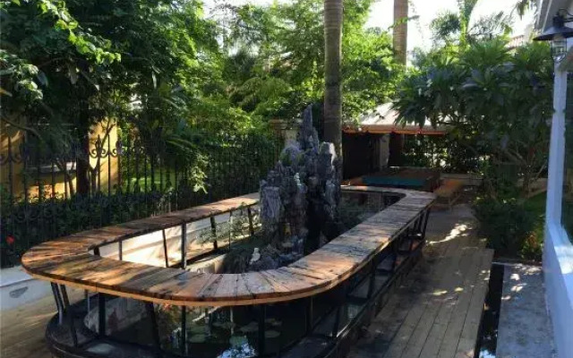 Olive Tree Coffee Inn